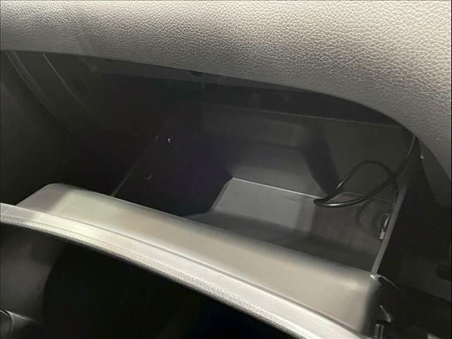 エクストレイル ２０Ｘ　エクストリーマーＸ　エマージェンシーブレーキ　パック　後席モニター　純正８型ナビ　シートヒーター　４ＷＤ　ダウンヒルアシスト　レーンキープ　クリアランスソナー　エマージェンシーブレーキ　フルセグ　アイドリングストップ　ＥＴＣ　ステリモ　オートエアコン（72枚目）