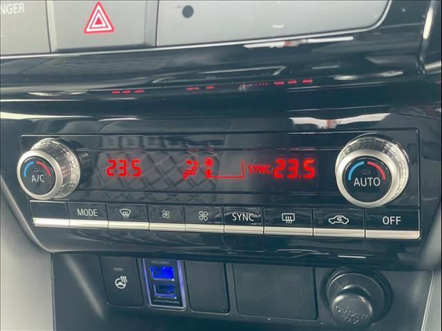 エクリプスクロスPHEV G e-アシスト レーダークルーズ AC1500W ハーフレザー シートヒーター ヘッドアップディスプレイ オートハイビーム コーナーセンサー ステアリングヒーター バックカメラ 電動パーキングブレーキ(12枚目)