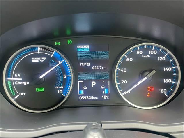 エクリプスクロスPHEV G e-アシスト レーダークルーズ AC1500W ハーフレザー シートヒーター ヘッドアップディスプレイ オートハイビーム コーナーセンサー ステアリングヒーター バックカメラ 電動パーキングブレーキ(55枚目)