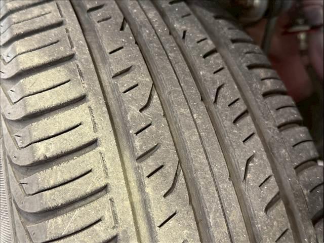 エクストレイル ２０Ｘ　アッシュグレー　純正ナビ　シートヒーター　ルーフレール　バックカメラ　Ｂｌｕｅｔｏｏｔｈ　ＣＤ／ＤＶＤ再生　フルセグ　インテリジェントキー　オートエアコン　オートライト　純正１７インチＡＷ（37枚目）