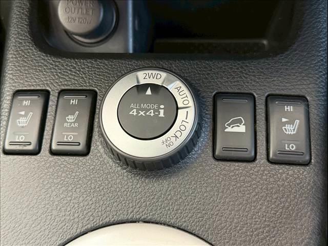 エクストレイル ２０Ｘ　アッシュグレー　純正ナビ　シートヒーター　ルーフレール　バックカメラ　Ｂｌｕｅｔｏｏｔｈ　ＣＤ／ＤＶＤ再生　フルセグ　インテリジェントキー　オートエアコン　オートライト　純正１７インチＡＷ（59枚目）