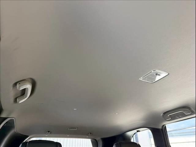 エクストレイル ２０Ｘ　アッシュグレー　純正ナビ　シートヒーター　ルーフレール　バックカメラ　Ｂｌｕｅｔｏｏｔｈ　ＣＤ／ＤＶＤ再生　フルセグ　インテリジェントキー　オートエアコン　オートライト　純正１７インチＡＷ（65枚目）