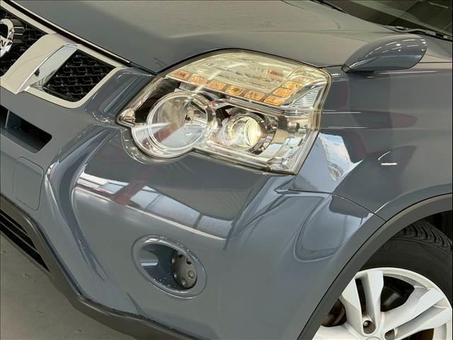 エクストレイル ２０Ｘ　アッシュグレー　純正ナビ　シートヒーター　ルーフレール　バックカメラ　Ｂｌｕｅｔｏｏｔｈ　ＣＤ／ＤＶＤ再生　フルセグ　インテリジェントキー　オートエアコン　オートライト　純正１７インチＡＷ（72枚目）