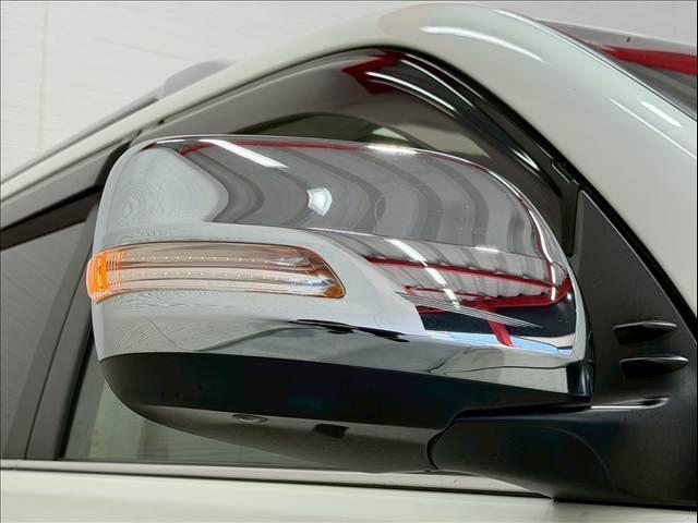 各種オートローンもご用意しております。頭金０円から審査可能。１２回から１２０回までお支払回数がお選び頂けます。中古車から新車すべてにご利用頂けます。お気軽にスタッフへご相談ください。