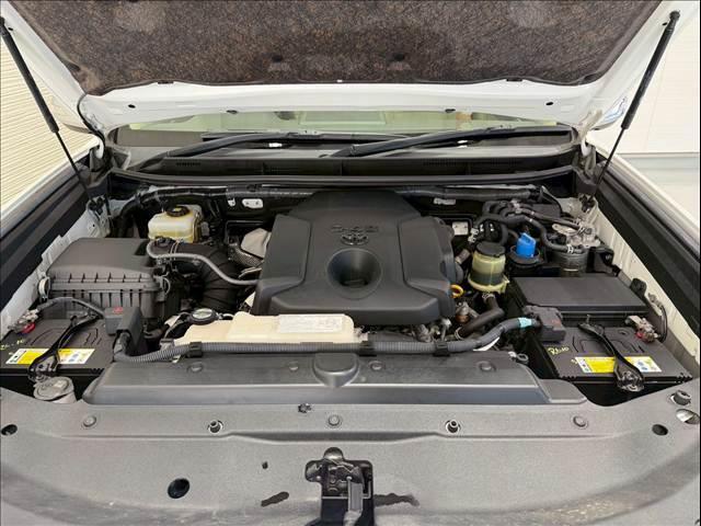 各種オートローンもご用意しております。頭金０円から審査可能。１２回から１２０回までお支払回数がお選び頂けます。中古車から新車すべてにご利用頂けます。お気軽にスタッフへご相談ください。