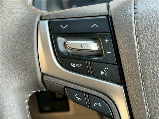 各種オートローンもご用意しております。頭金０円から審査可能。１２回から１２０回までお支払回数がお選び頂けます。中古車から新車すべてにご利用頂けます。お気軽にスタッフへご相談ください。