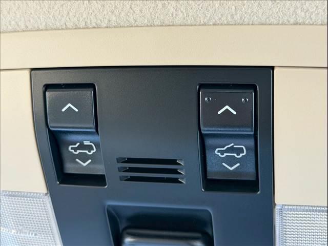 各種オートローンもご用意しております。頭金０円から審査可能。１２回から１２０回までお支払回数がお選び頂けます。中古車から新車すべてにご利用頂けます。お気軽にスタッフへご相談ください。