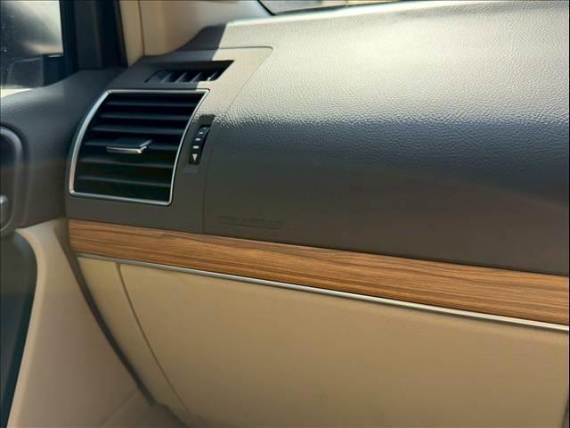 各種オートローンもご用意しております。頭金０円から審査可能。１２回から１２０回までお支払回数がお選び頂けます。中古車から新車すべてにご利用頂けます。お気軽にスタッフへご相談ください。