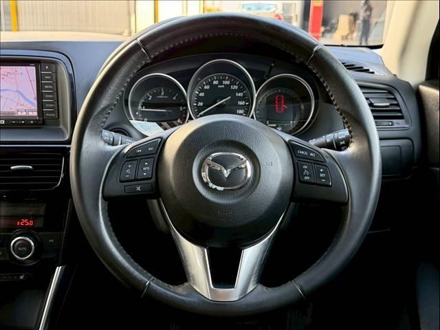 CX-5 XD Lパッケージ 黒革 BOSEサウンド シートヒーター RVM サイドカメラ パワーシート クルーズコントロール 純正17インチAW バックカメラ アイドリングストップ ステアリングリモコン 純正ナビ スマートキー(13枚目)