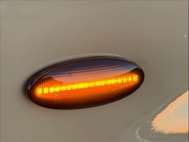 エクストレイル ２０Ｘ　ベージュ　マッドブラック　サンルーフ　シートヒーター　ルーフレール　純正ＨＤＤナビ　バックカメラ　サイドカメラ　ＥＴＣ　インテリジェントキー　純正１７インチＡＷ　カプロンシート　フロントフォグ（25枚目）