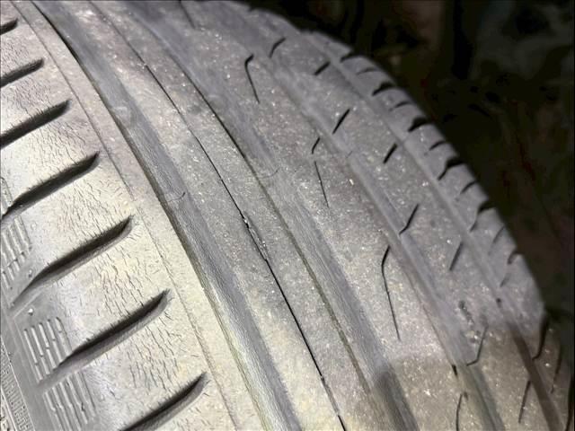 エクストレイル ２０Ｘ　ベージュ　マッドブラック　サンルーフ　シートヒーター　ルーフレール　純正ＨＤＤナビ　バックカメラ　サイドカメラ　ＥＴＣ　インテリジェントキー　純正１７インチＡＷ　カプロンシート　フロントフォグ（29枚目）