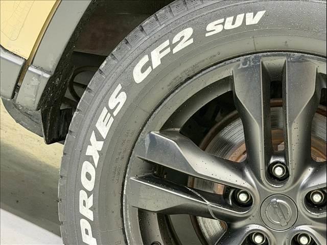 エクストレイル ２０Ｘ　ベージュ　マッドブラック　サンルーフ　シートヒーター　ルーフレール　純正ＨＤＤナビ　バックカメラ　サイドカメラ　ＥＴＣ　インテリジェントキー　純正１７インチＡＷ　カプロンシート　フロントフォグ（31枚目）