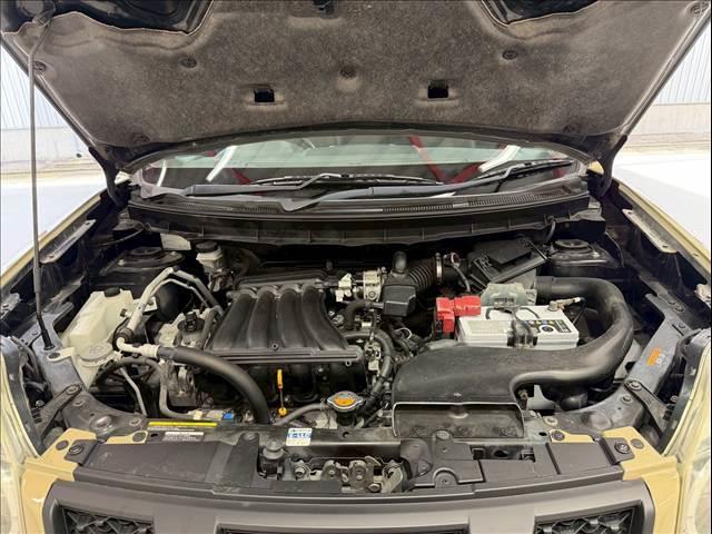 エクストレイル ２０Ｘ　ベージュ　マッドブラック　サンルーフ　シートヒーター　ルーフレール　純正ＨＤＤナビ　バックカメラ　サイドカメラ　ＥＴＣ　インテリジェントキー　純正１７インチＡＷ　カプロンシート　フロントフォグ（32枚目）