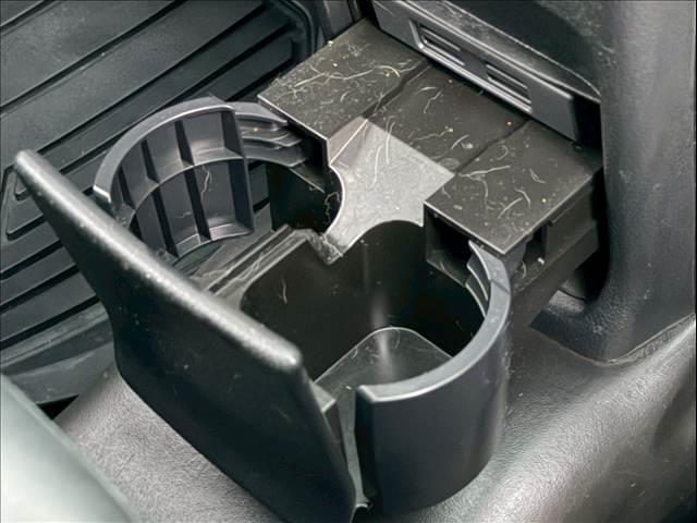 エクストレイル ２０Ｘ　ベージュ　マッドブラック　サンルーフ　シートヒーター　ルーフレール　純正ＨＤＤナビ　バックカメラ　サイドカメラ　ＥＴＣ　インテリジェントキー　純正１７インチＡＷ　カプロンシート　フロントフォグ（44枚目）