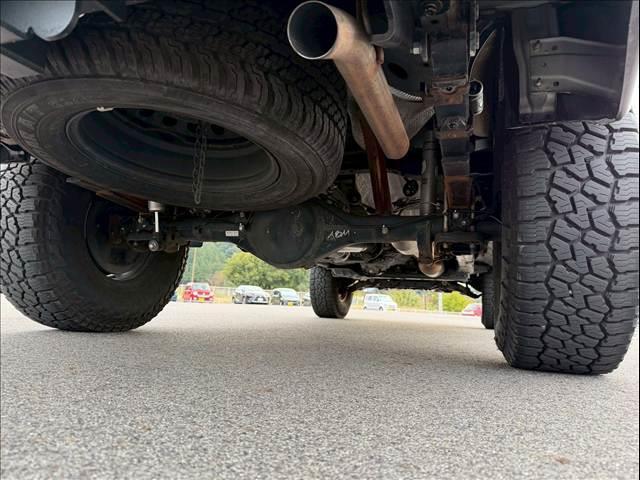 ハイラックス Ｚ　２インチリフトアップ　メソッド１６インチＡＷオールテレーン２８５／７５／１６　ベッドエクステンダー　グリルマーカー　ワンオーナー　カロッツェリアナビ　リアデフロック　バックカメラ　ＥＴＣ　スマートキー（35枚目）