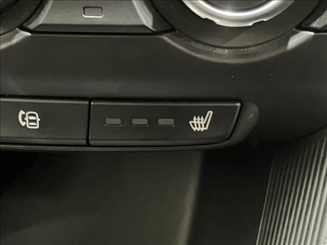 ＣＸ－５ ＸＤ　Ｌパッケージ　黒革　ＢＯＳＥサウンド　ＲＶＭ　シートヒーター　クルーズコントロール　パワーシート　ＥＴＣ　ＨＩＤヘッド　サイドカメラ　スマートキー　プッシュスタート　アイドリングストップ　純正１９インチＡＷ（7枚目）