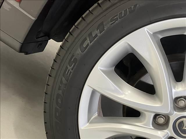 ＣＸ－５ ＸＤ　Ｌパッケージ　黒革　ＢＯＳＥサウンド　ＲＶＭ　シートヒーター　クルーズコントロール　パワーシート　ＥＴＣ　ＨＩＤヘッド　サイドカメラ　スマートキー　プッシュスタート　アイドリングストップ　純正１９インチＡＷ（40枚目）