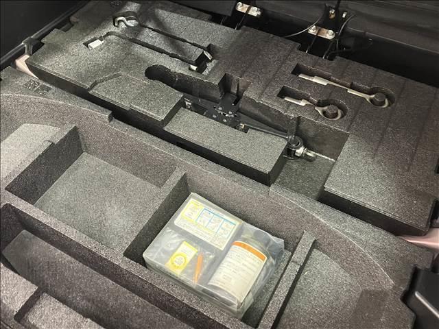 ＣＸ－５ ＸＤ　Ｌパッケージ　黒革　ＢＯＳＥサウンド　ＲＶＭ　シートヒーター　クルーズコントロール　パワーシート　ＥＴＣ　ＨＩＤヘッド　サイドカメラ　スマートキー　プッシュスタート　アイドリングストップ　純正１９インチＡＷ（50枚目）