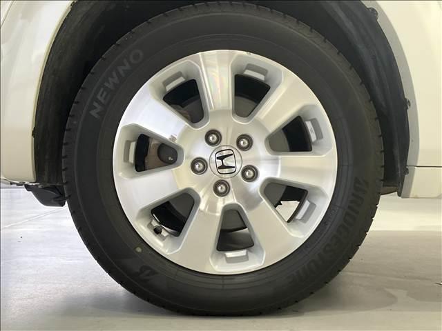 クロスロード ＨＩＤエディション　ケンウッドナビ　Ｂｌｕｅｔｏｏｔｈ　フルセグ　ＣＤ／ＤＶＤ再生　ＥＴＣ　キーレスキー　ＨＩＤヘッドライト　フロントフォグ　純正１７インチＡＷ　３列７人乗り（39枚目）