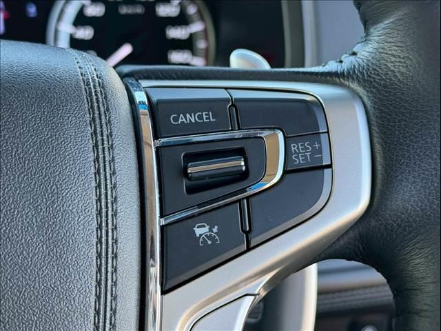 デリカＤ：５ Ｇ　パワーパッケージ　ＦＵＥＬ１７インチＡＷ　全周囲カメラ　ＢＳＭ　パワーバックドア　両側パワースライド　レーダークルーズ　シートヒーター　ステアリングヒーター　オートステップ　オートハイビーム　ケンウッドナビ８型ナビ（5枚目）