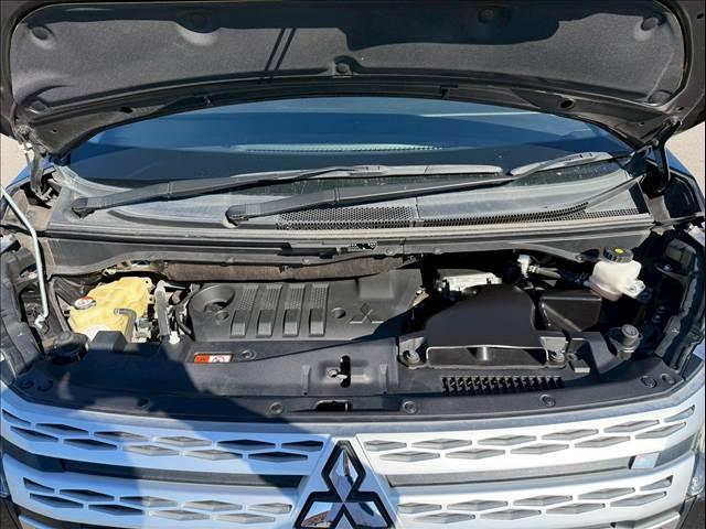 デリカＤ：５ Ｇ　パワーパッケージ　ＦＵＥＬ１７インチＡＷ　全周囲カメラ　ＢＳＭ　パワーバックドア　両側パワースライド　レーダークルーズ　シートヒーター　ステアリングヒーター　オートステップ　オートハイビーム　ケンウッドナビ８型ナビ（26枚目）