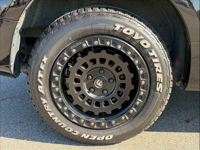 デリカＤ：５ Ｇ　パワーパッケージ　ＦＵＥＬ１７インチＡＷ　全周囲カメラ　ＢＳＭ　パワーバックドア　両側パワースライド　レーダークルーズ　シートヒーター　ステアリングヒーター　オートステップ　オートハイビーム　ケンウッドナビ８型ナビ（30枚目）