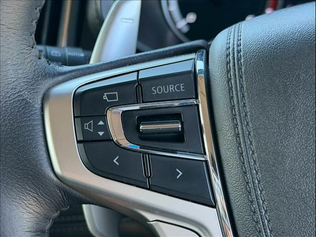 デリカＤ：５ Ｇ　パワーパッケージ　ＦＵＥＬ１７インチＡＷ　全周囲カメラ　ＢＳＭ　パワーバックドア　両側パワースライド　レーダークルーズ　シートヒーター　ステアリングヒーター　オートステップ　オートハイビーム　ケンウッドナビ８型ナビ（52枚目）