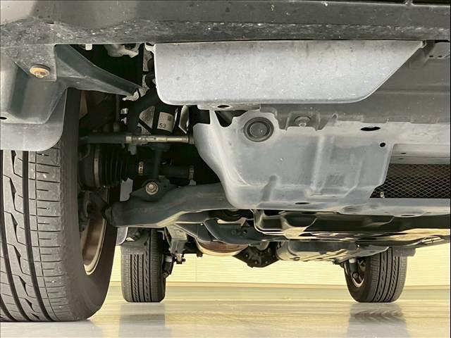 ランドクルーザープラド ＴＸ　Ｌパッケージ　サンルーフ　黒革　全周囲カメラ　ＢＳＭ　レーダークルーズ　シートヒーター／クーラー　オートハイビーム　レーンキープ　衝突軽減　コーナーセンサー　パワーシート　ＬＥＤ　ＵＳＢ　ＥＴＣ　純正１９インチＡＷ（41枚目）