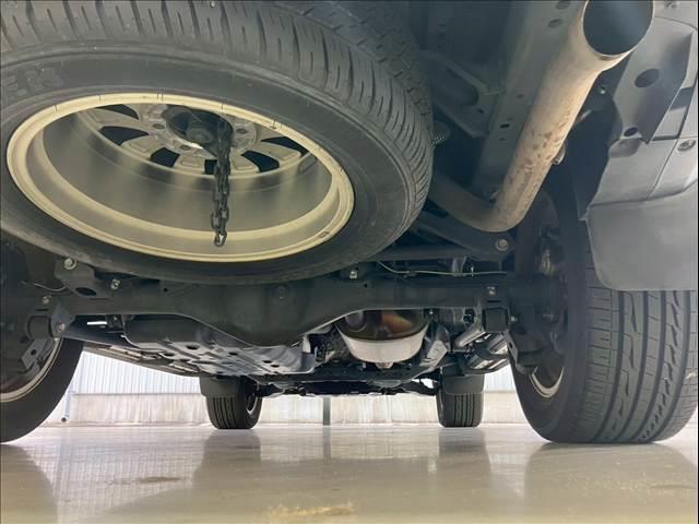 ランドクルーザープラド ＴＸ　Ｌパッケージ　サンルーフ　黒革　全周囲カメラ　ＢＳＭ　レーダークルーズ　シートヒーター／クーラー　オートハイビーム　レーンキープ　衝突軽減　コーナーセンサー　パワーシート　ＬＥＤ　ＵＳＢ　ＥＴＣ　純正１９インチＡＷ（44枚目）