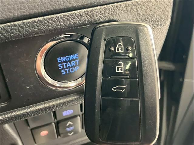 ランドクルーザープラド ＴＸ　Ｌパッケージ　サンルーフ　黒革　全周囲カメラ　ＢＳＭ　レーダークルーズ　シートヒーター／クーラー　オートハイビーム　レーンキープ　衝突軽減　コーナーセンサー　パワーシート　ＬＥＤ　ＵＳＢ　ＥＴＣ　純正１９インチＡＷ（57枚目）