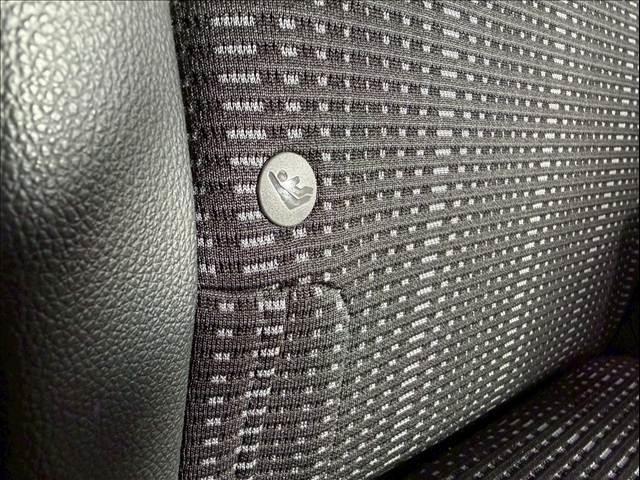 ヴェゼル ハイブリッドＺ・ホンダセンシング　ハーフレザー　レーダークルーズ　純正ナビ　ルーフレール　バックカメラ　シートヒーター　ＵＳＢポート　ＨＤＭＩ　ＥＴＣ　パドルシフト　ステアリングリモコン　Ｂｌｕｅｔｏｏｔｈ　フルセグ　純正１７ＡＷ（70枚目）