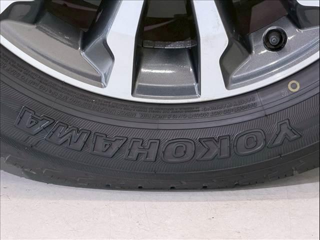 ランドクルーザープラド ＴＸ　Ｌパッケージ　ワンオーナー　黒革　全周囲カメラ　メーカーナビ　レーダークルーズ　シートヒーター／クーラー　コーナーセンサー　センターデフロック　ＬＥＤ　ＥＴＣ　ドライブレコーダー　ＵＳＢポート　純正１９インチＡＷ（30枚目）