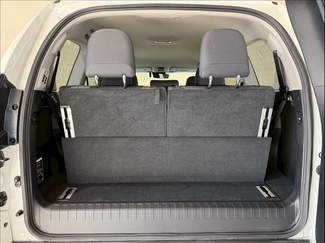 ランドクルーザープラド ＴＸ　Ｌパッケージ　ワンオーナー　黒革　全周囲カメラ　メーカーナビ　レーダークルーズ　シートヒーター／クーラー　コーナーセンサー　センターデフロック　ＬＥＤ　ＥＴＣ　ドライブレコーダー　ＵＳＢポート　純正１９インチＡＷ（41枚目）