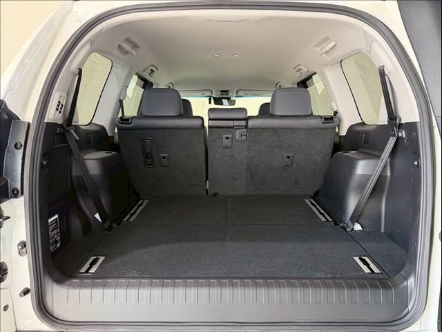 ランドクルーザープラド ＴＸ　Ｌパッケージ　ワンオーナー　黒革　全周囲カメラ　メーカーナビ　レーダークルーズ　シートヒーター／クーラー　コーナーセンサー　センターデフロック　ＬＥＤ　ＥＴＣ　ドライブレコーダー　ＵＳＢポート　純正１９インチＡＷ（42枚目）