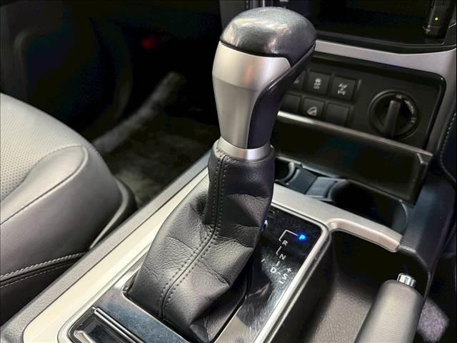 ランドクルーザープラド ＴＸ　Ｌパッケージ　ワンオーナー　黒革　全周囲カメラ　メーカーナビ　レーダークルーズ　シートヒーター／クーラー　コーナーセンサー　センターデフロック　ＬＥＤ　ＥＴＣ　ドライブレコーダー　ＵＳＢポート　純正１９インチＡＷ（57枚目）