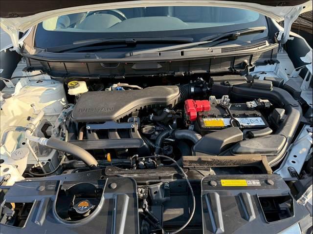 エクストレイル ２０Ｘｉ　プロパイロット　全周囲カメラ　ＬＥＤヘッド　エマージェンシーブレーキ　パワーバックドア　インテリジェントルームミラー　シートヒーター　コーナーセンサー　ＢＳＭ　純正１８インチＡＷ　ドライブレコーダー（29枚目）