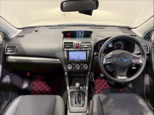 フォレスター 2.0XT アイサイト サンルーフ ハーフレザー シートヒーター レーダークルーズ パワーシート パドルシフト サイバーナビ バックカメラ ETC Bluetooth フルセグ CD/DVD再生 スマートキー 純正18AW(2枚目)