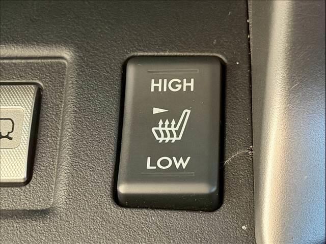 フォレスター 2.0XT アイサイト サンルーフ ハーフレザー シートヒーター レーダークルーズ パワーシート パドルシフト サイバーナビ バックカメラ ETC Bluetooth フルセグ CD/DVD再生 スマートキー 純正18AW(7枚目)