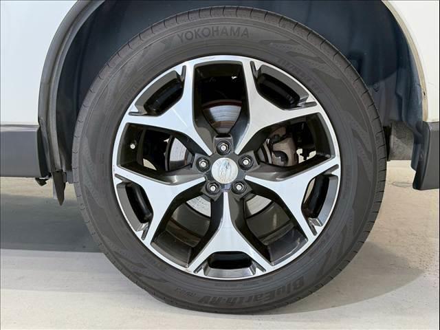 フォレスター 2.0XT アイサイト サンルーフ ハーフレザー シートヒーター レーダークルーズ パワーシート パドルシフト サイバーナビ バックカメラ ETC Bluetooth フルセグ CD/DVD再生 スマートキー 純正18AW(26枚目)