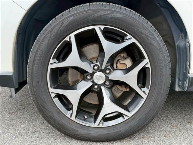 フォレスター 2.0XT アイサイト サンルーフ ハーフレザー シートヒーター レーダークルーズ パワーシート パドルシフト サイバーナビ バックカメラ ETC Bluetooth フルセグ CD/DVD再生 スマートキー 純正18AW(29枚目)