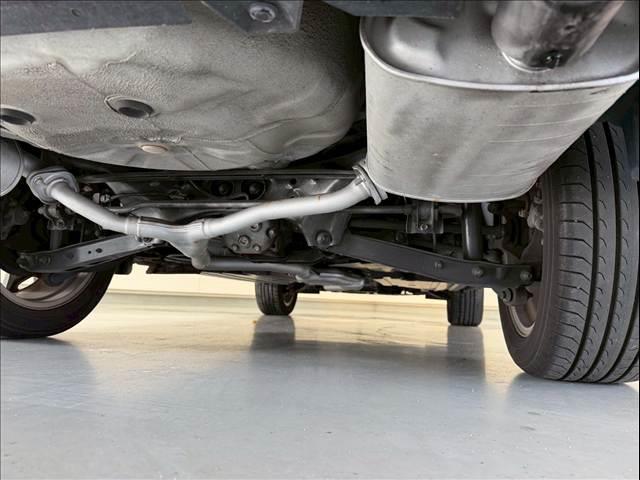 フォレスター 2.0XT アイサイト サンルーフ ハーフレザー シートヒーター レーダークルーズ パワーシート パドルシフト サイバーナビ バックカメラ ETC Bluetooth フルセグ CD/DVD再生 スマートキー 純正18AW(35枚目)