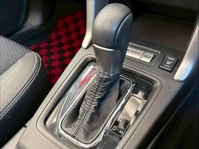 フォレスター 2.0XT アイサイト サンルーフ ハーフレザー シートヒーター レーダークルーズ パワーシート パドルシフト サイバーナビ バックカメラ ETC Bluetooth フルセグ CD/DVD再生 スマートキー 純正18AW(61枚目)