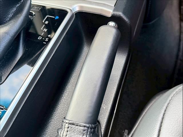 ランドクルーザープラド TX Lパッケージ 黒革 全周囲カメラ 純正19インチAW レーダークルーズ シートヒーター/クーラー メーカーナビ コーナーセンサー LEDヘッド オートハイビーム 衝突軽減 レーンキープ ETC USB スマートキー(52枚目)