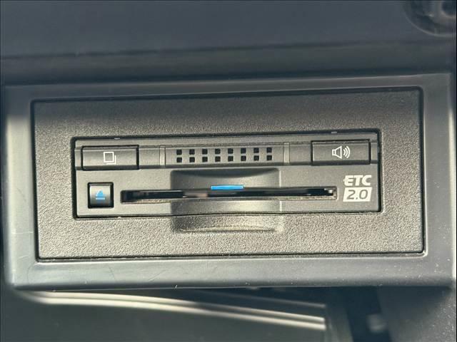 ランドクルーザープラド TX Lパッケージ 黒革 全周囲カメラ 純正19インチAW レーダークルーズ シートヒーター/クーラー メーカーナビ コーナーセンサー LEDヘッド オートハイビーム 衝突軽減 レーンキープ ETC USB スマートキー(57枚目)