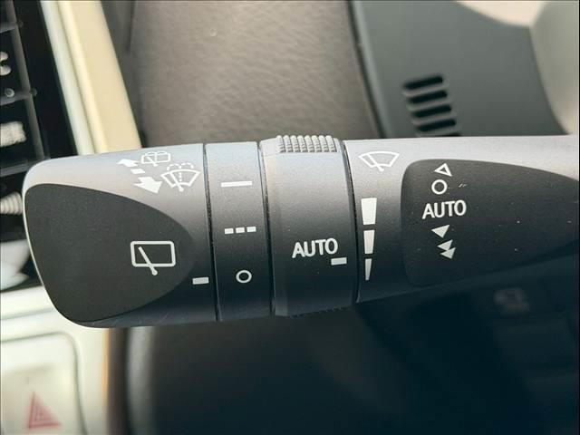 ランドクルーザープラド TX Lパッケージ 黒革 全周囲カメラ 純正19インチAW レーダークルーズ シートヒーター/クーラー メーカーナビ コーナーセンサー LEDヘッド オートハイビーム 衝突軽減 レーンキープ ETC USB スマートキー(58枚目)