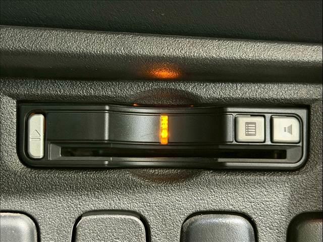 デリカＤ：５ Ｄ　パワーパッケージ　ワンオーナー　両側パワースライド　クルーズコントロール　シートヒーター　パドルシフト　アルパインナビ　Ｂｌｕｅｔｏｏｔｈ　フルセグ　ＣＤ／ＤＶＤ再生　フロントフォグ　スマートキー　社外１６インチＡＷ（16枚目）