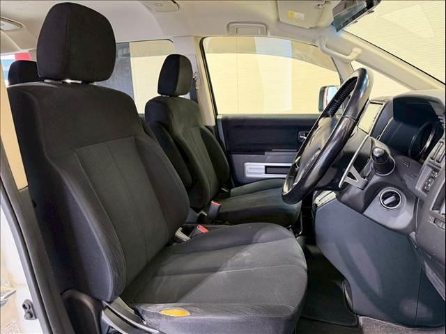 デリカＤ：５ Ｄ　パワーパッケージ　ワンオーナー　両側パワースライド　クルーズコントロール　シートヒーター　パドルシフト　アルパインナビ　Ｂｌｕｅｔｏｏｔｈ　フルセグ　ＣＤ／ＤＶＤ再生　フロントフォグ　スマートキー　社外１６インチＡＷ（76枚目）