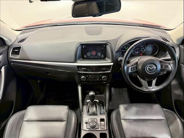 ＣＸ－５ ＸＤ　Ｌパッケージ　黒革　ＢＳＭ　レーダークルーズ　ＬＥＤヘッド　シートヒーター　パワーシート　バックカメラ　サイドカメラ　コーナーセンサー　シートメモリ―　純正ナビ　ＵＳＢポート　ドライブレコーダー　純正１９インチＡＷ（2枚目）