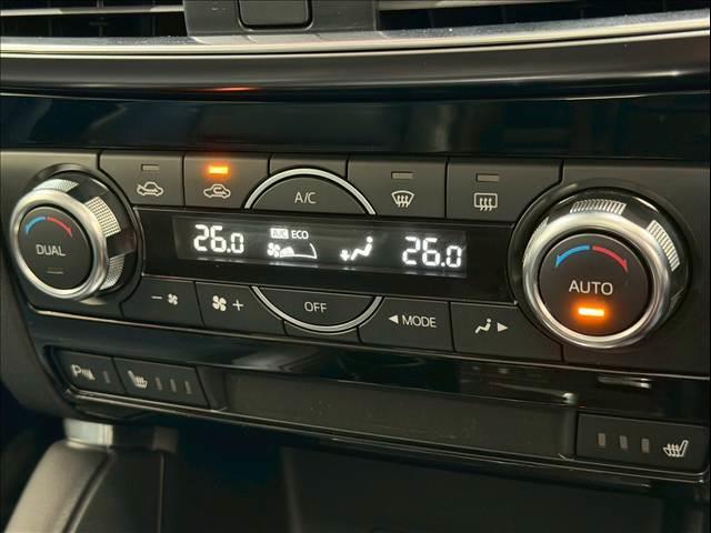 ＣＸ－５ ＸＤ　Ｌパッケージ　黒革　ＢＳＭ　レーダークルーズ　ＬＥＤヘッド　シートヒーター　パワーシート　バックカメラ　サイドカメラ　コーナーセンサー　シートメモリ―　純正ナビ　ＵＳＢポート　ドライブレコーダー　純正１９インチＡＷ（12枚目）