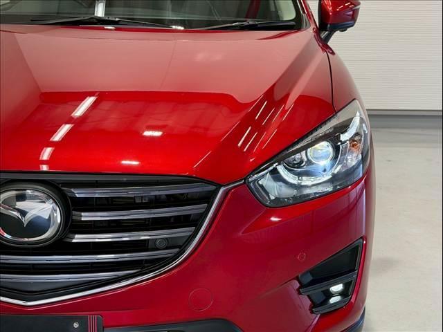 ＣＸ－５ ＸＤ　Ｌパッケージ　黒革　ＢＳＭ　レーダークルーズ　ＬＥＤヘッド　シートヒーター　パワーシート　バックカメラ　サイドカメラ　コーナーセンサー　シートメモリ―　純正ナビ　ＵＳＢポート　ドライブレコーダー　純正１９インチＡＷ（22枚目）